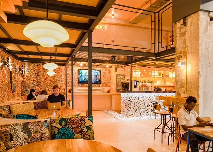 Villa Saint Exupery Beach Hostel